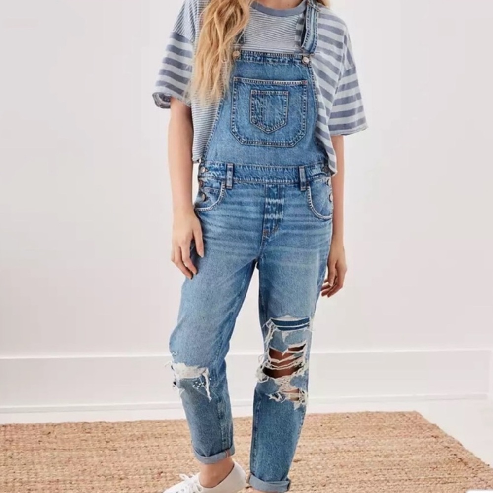 Tomgirl Overalls from American Eagle